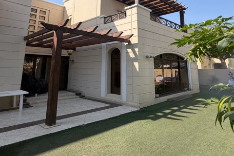 تاون هاوس للبيع في مُدُنْ، دبي، الإمارات العربية المتحدة 4 غرفة نوم ، 366 متر مربع ، رقم 718599 - صورة 21