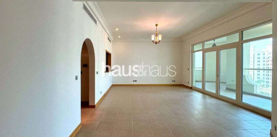 Apartament në Palm Jumeirah, Dubai, Emiratet e Bashkuara Arabe 2 dhoma gjumi, 149 m2. № 626914