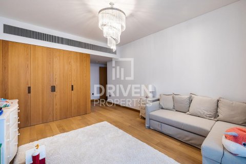 Снять в аренду квартиру в Джумейра, Дубай, ОАЭ 3 спальни, 294м2, № 684147 - фото 16