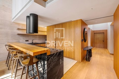 Зняти в оренду віллу в Джумейра, Дубай, ОАЕ 3 спальні, 287м2, № 684146 - фото 15