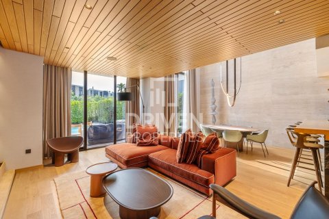 Зняти в оренду віллу в Джумейра, Дубай, ОАЕ 3 спальні, 287м2, № 684146 - фото 2