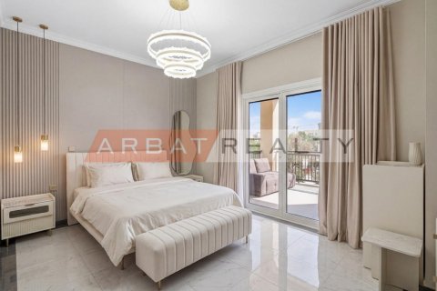 Villa in vendita a Dubai Land, Dubai, EAU 4 camere da letto, 490.34 mq. № 737050 - foto 8