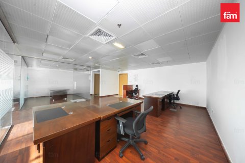 Pejabat di Dubai, UAE 100 meter persegi № 686157