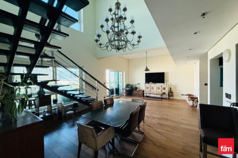 Apartman u gradu Jumeirah Heights, Dubai, UAE 3 spavaće sobe, 268.3 m2 Br. 686159