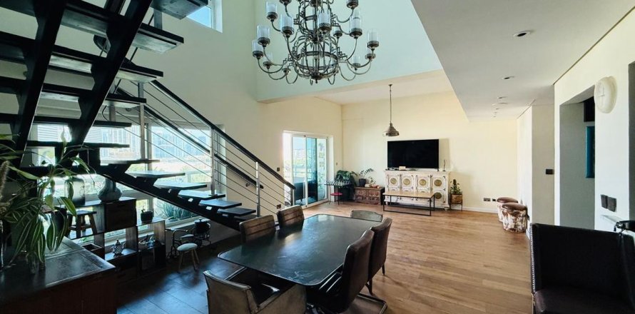 Apartman u gradu Jumeirah Heights, Dubai, UAE 3 spavaće sobe, 268.3 m2 Br. 686159