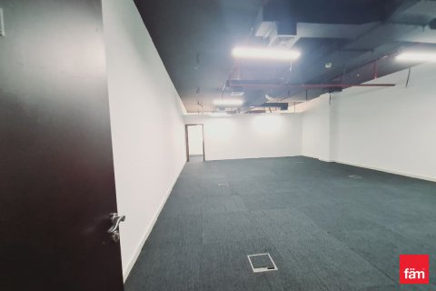 Bureau à louer à Dubai, EAU 122.7 m2 № 694070 - photo 11