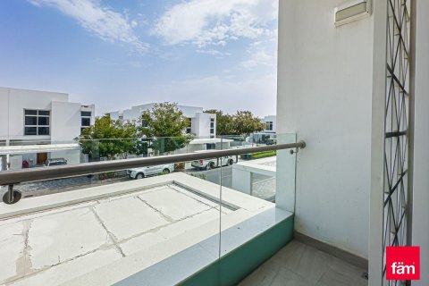 Radhus till försäljning i Dubai, UAE 3 sovrum, 190 kvm Nr. 689473 - fotografi 3
