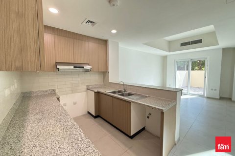 Řadový dům v Dubai, SAE 4 ložnice, 187 m² Č.: 699863 - fotografie 4