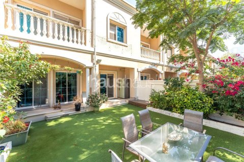 Jumeirah Village Triangle, Dubai, संयुक्त अरब अमीरात में टाउनहाउस, 3 बेडरूम, 278 वर्ग मीटर, संख्या 625436 - फ़ोटो 1