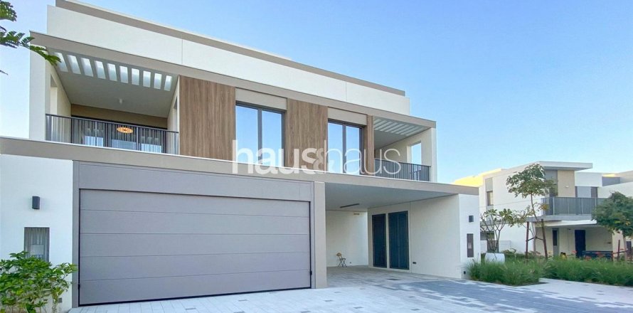 Vilë në Tilal Al Ghaf, Dubai, Emiratet e Bashkuara Arabe 5 dhoma gjumi, 317 m2. № 625433