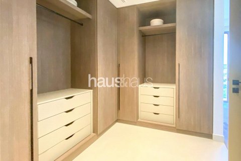 Vilë në Tilal Al Ghaf, Dubai, Emiratet e Bashkuara Arabe 5 dhoma gjumi, 317 m2. № 625433 - Foto 5