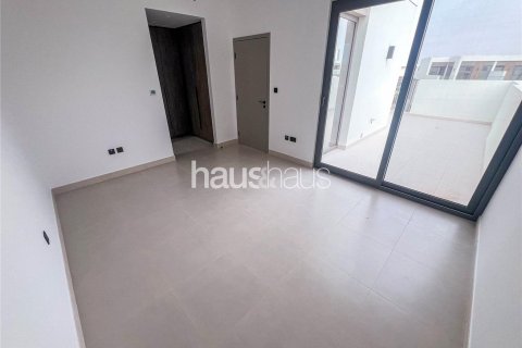 Vilë në Tilal Al Ghaf, Dubai, Emiratet e Bashkuara Arabe 5 dhoma gjumi, 317 m2. № 625433 - Foto 10