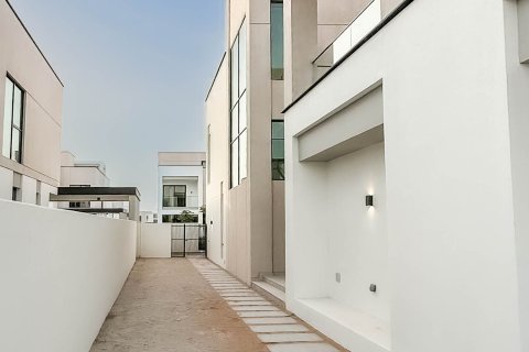 Shtëpi në qytet në Arabian Ranches 3, Dubai, Emiratet e Bashkuara Arabe 4 dhoma gjumi, 380.62 m2. № 750863 - Foto 9