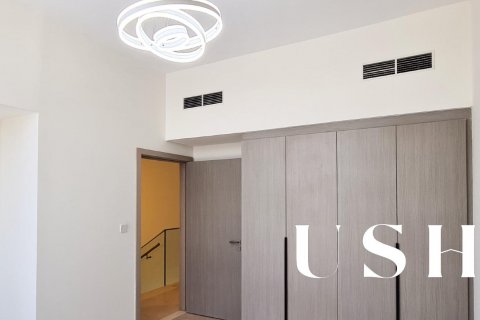 Townhouse sa Al Furjan, Dubai, UAE 2 silid-tulugan, 254 sq.m. № 621038 - larawan 9