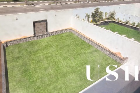 Townhouse sa Al Furjan, Dubai, UAE 2 silid-tulugan, 254 sq.m. № 621038 - larawan 12