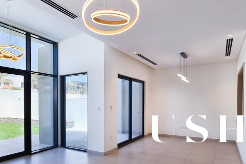 Townhouse sa Al Furjan, Dubai, UAE 2 silid-tulugan, 254 sq.m. № 621038 - larawan 1