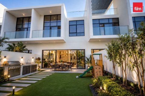 Casa urbana para venda em Dubai, EAU 4 quartos, 259.6 m2 № 757973 - foto 12
