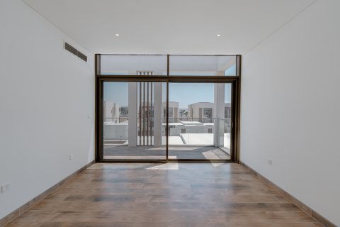 Vila v Abu Dhabi, SAE 5 ložnice, 1678.43 m² Č.: 748946 - fotografie 10