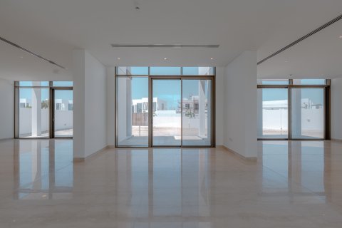 Vila v Abu Dhabi, SAE 5 ložnice, 1678.43 m² Č.: 748946 - fotografie 2