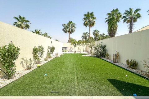 טאונהאוס להשכרה ב DAMAC Hills (Akoya by DAMAC), Dubai, איחוד האמירויות  4 חדרי שינה, 184 מ"ר, מספר 626516 - תמונה 6