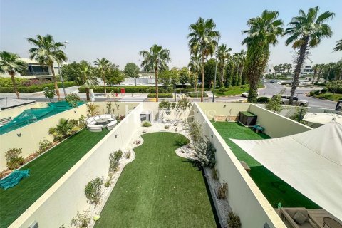 טאונהאוס להשכרה ב DAMAC Hills (Akoya by DAMAC), Dubai, איחוד האמירויות  4 חדרי שינה, 184 מ"ר, מספר 626516 - תמונה 16