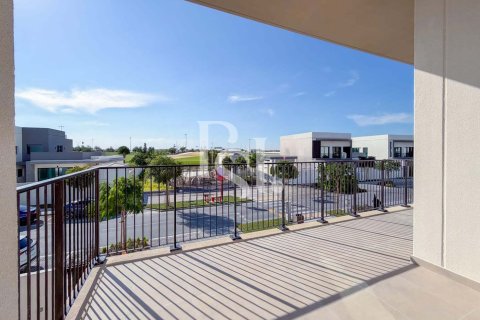 Villa en Yas Island, Abu Dhabi, EAU 4 dormitorios, 633 m² № 716526