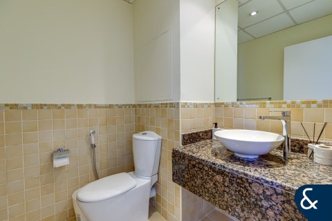 Appartamento in affitto a Jumeirah Beach Residence, Dubai, EAU 2 camere da letto, 131 mq. № 671475 - foto 30