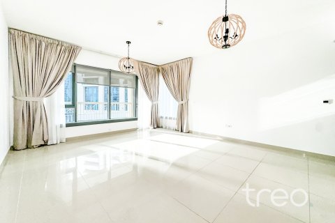 Διαμέρισμα σε Burj Khalifa, Dubai, ΗΑΕ 2 υπνοδωμάτια, 130.16 τ.μ. Αρ. 733775 - φωτογραφία 1