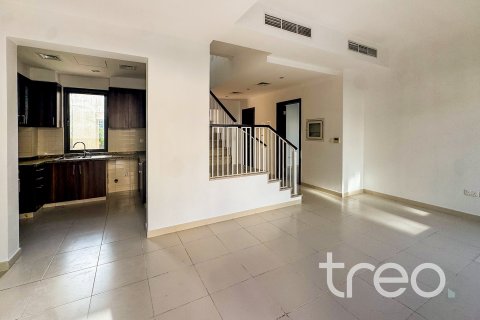Villa til leie i Reem, Dubai, Emiratene 3 soverom, 233.74 kvm Nr. 733777 - Foto 6