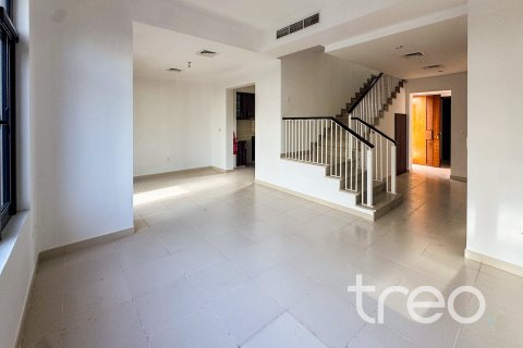 Villa til leie i Reem, Dubai, Emiratene 3 soverom, 233.74 kvm Nr. 733777 - Foto 4