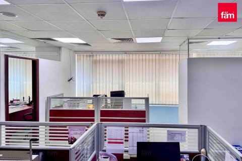 Office in Arjan, Dubai, UAE 66.9 sq.m. № 624970 - photo 2