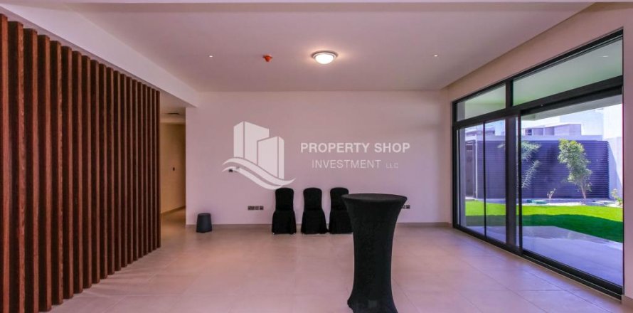 Huvila Yas Island, Abu Dhabi, Arabiemiraatit 4 makuuhuonetta, 430 m2 № 716962