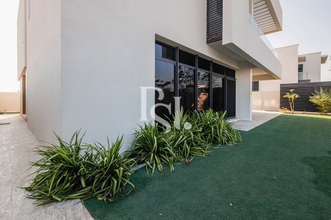 Huvila Yas Island, Abu Dhabi, Arabiemiraatit 4 makuuhuonetta, 430 m2 № 716962 - kuva 24