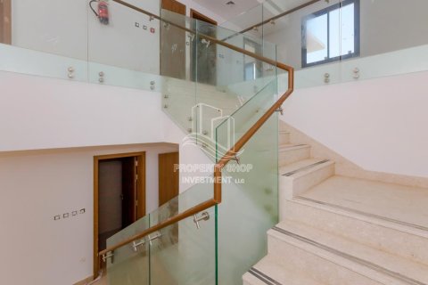 Kuća u nizu na Yas Island, Abu Dhabi, UAE 3 spavaćih soba, 312 m2 Br. 716961 - fotografija 4