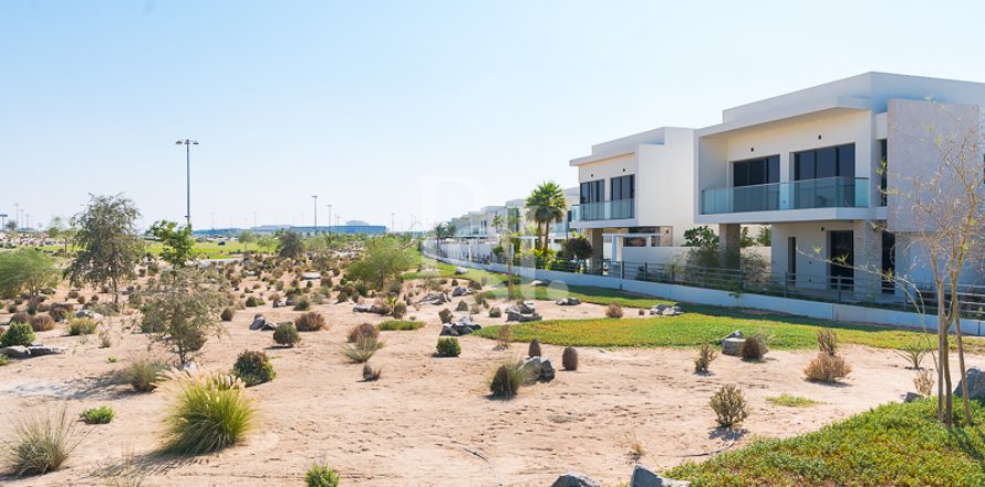 Kuća u nizu na Yas Island, Abu Dhabi, UAE 312 m2, 3 spavaćih soba Br. 716961