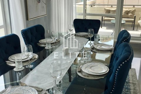 Apartment in Dubai Marina, Dubai, UAE 3 bedrooms, 191 sq.m. № 623525 - photo 15