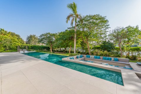Willa do wynajęcia w Jumeirah Islands, Dubai, ZEA 4 sypialnie, 956.9 mkw., nr 750739 - zdjęcie 2