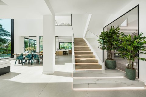 Willa do wynajęcia w Jumeirah Islands, Dubai, ZEA 4 sypialnie, 956.9 mkw., nr 750739 - zdjęcie 4