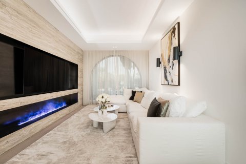 Willa do wynajęcia w Jumeirah Islands, Dubai, ZEA 4 sypialnie, 956.9 mkw., nr 750739 - zdjęcie 6