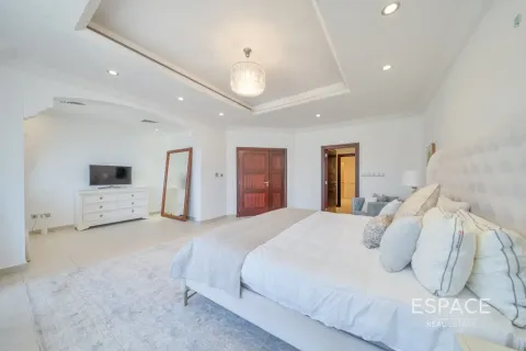Palm Jumeirah, Dubai, संयुक्त अरब अमीरात में विला, 4 बेडरूम, 465 वर्ग मीटर, संख्या 738058 - फ़ोटो 11