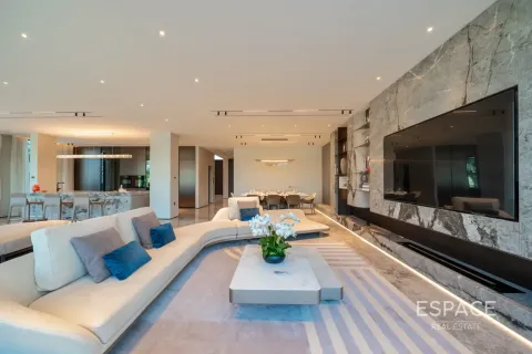 Villa till försäljning i Palm Jumeirah, Dubai, UAE 5 sovrum, 553 kvm Nr. 738009 - fotografi 3