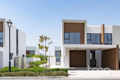 خانه شهری برای فروش در Dubai، امارات متحده عربی 4 خوابه ، 216.74 متر مربع ، شماره 733249 - تصویر 1