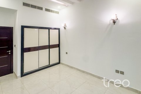 Willa na sprzedaż w Al Furjan, Dubai, ZEA 3 sypialnie, 20.9 mkw., nr 733247 - zdjęcie 11