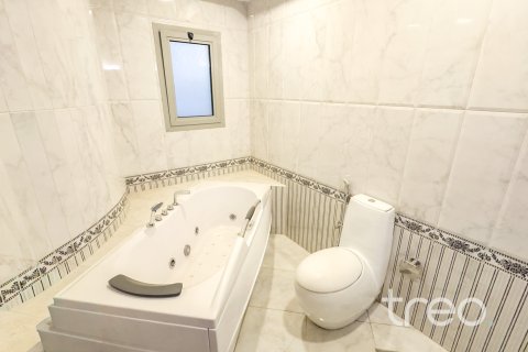 Willa na sprzedaż w Al Furjan, Dubai, ZEA 3 sypialnie, 20.9 mkw., nr 733247 - zdjęcie 8