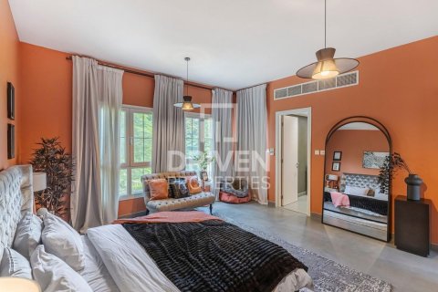 Māja The Springs, Dubaijā, AAE 3 istabas, 238 m2 Nr. 653220 - attēls 9