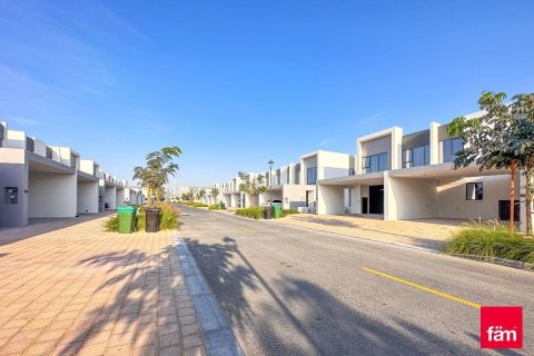 Huvila Dubai, Arabiemiraatit 4 makuuhuonetta, 233.6 m2 № 721169 - kuva 3