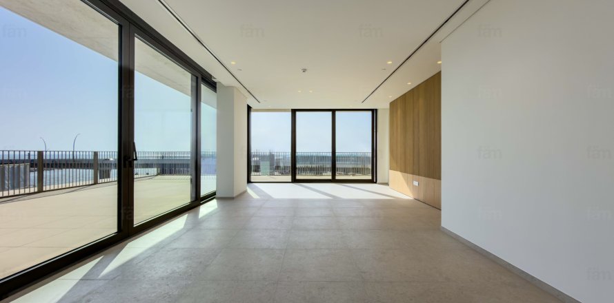 Korter asukohaga Dubai, AÜE: 3 magamistoaga, 335.7 m² Nr 715093