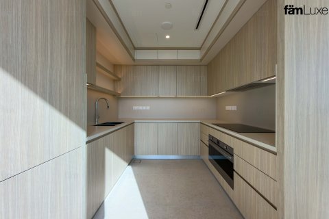 آپارتمان برای فروش در  Dubai، امارات متحده عربی  3 خوابه ، 335.7 متر مربع ، شماره 715093 - تصویر 12