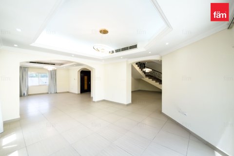 Vila u gradu Al Barsha, Dubai, UAE 4 spavaće sobe, 1393.5 m2 Br. 715092 - Slika 12