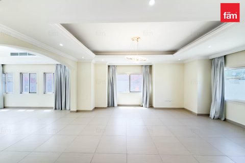 Vila u gradu Al Barsha, Dubai, UAE 4 spavaće sobe, 1393.5 m2 Br. 715092 - Slika 8